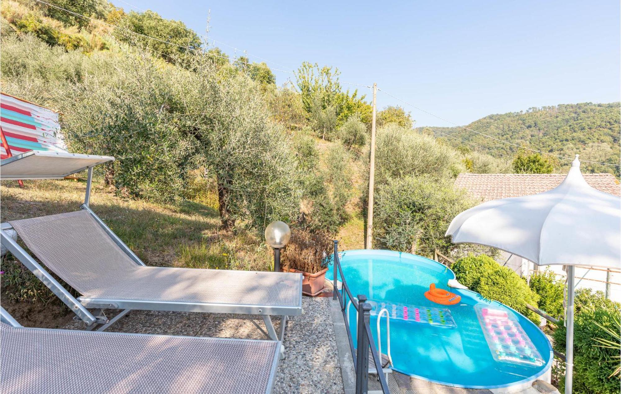 Awesome Home In Marliana With Kitchenette Εξωτερικό φωτογραφία