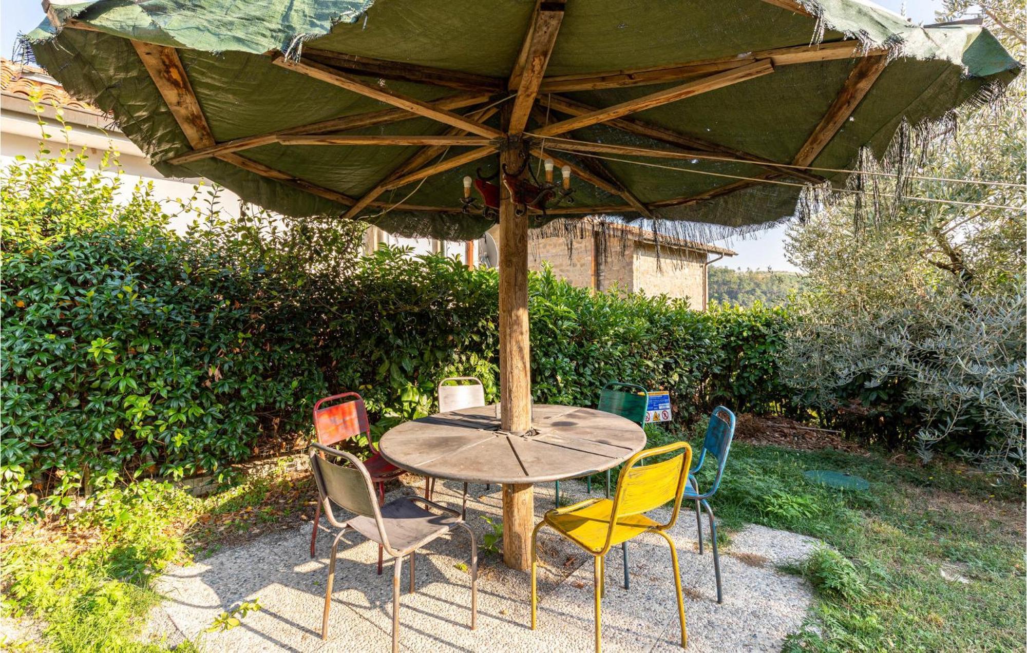 Awesome Home In Marliana With Kitchenette Εξωτερικό φωτογραφία